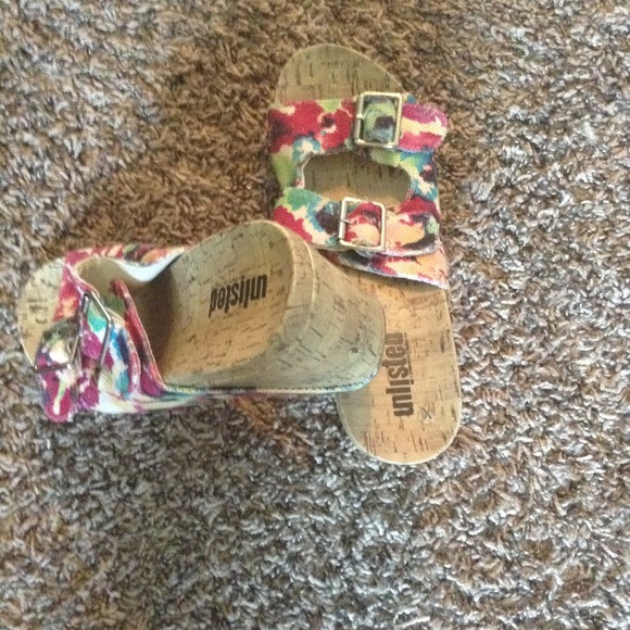 Super Cute Colorful Wedges - Picture 2 of 5